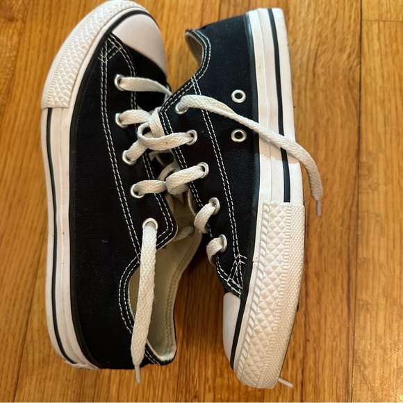 Converse Chuck Taylor All Star Low-Top Sneaker - Little Kid - Black Sz 2.5 - Picture 6 of 12